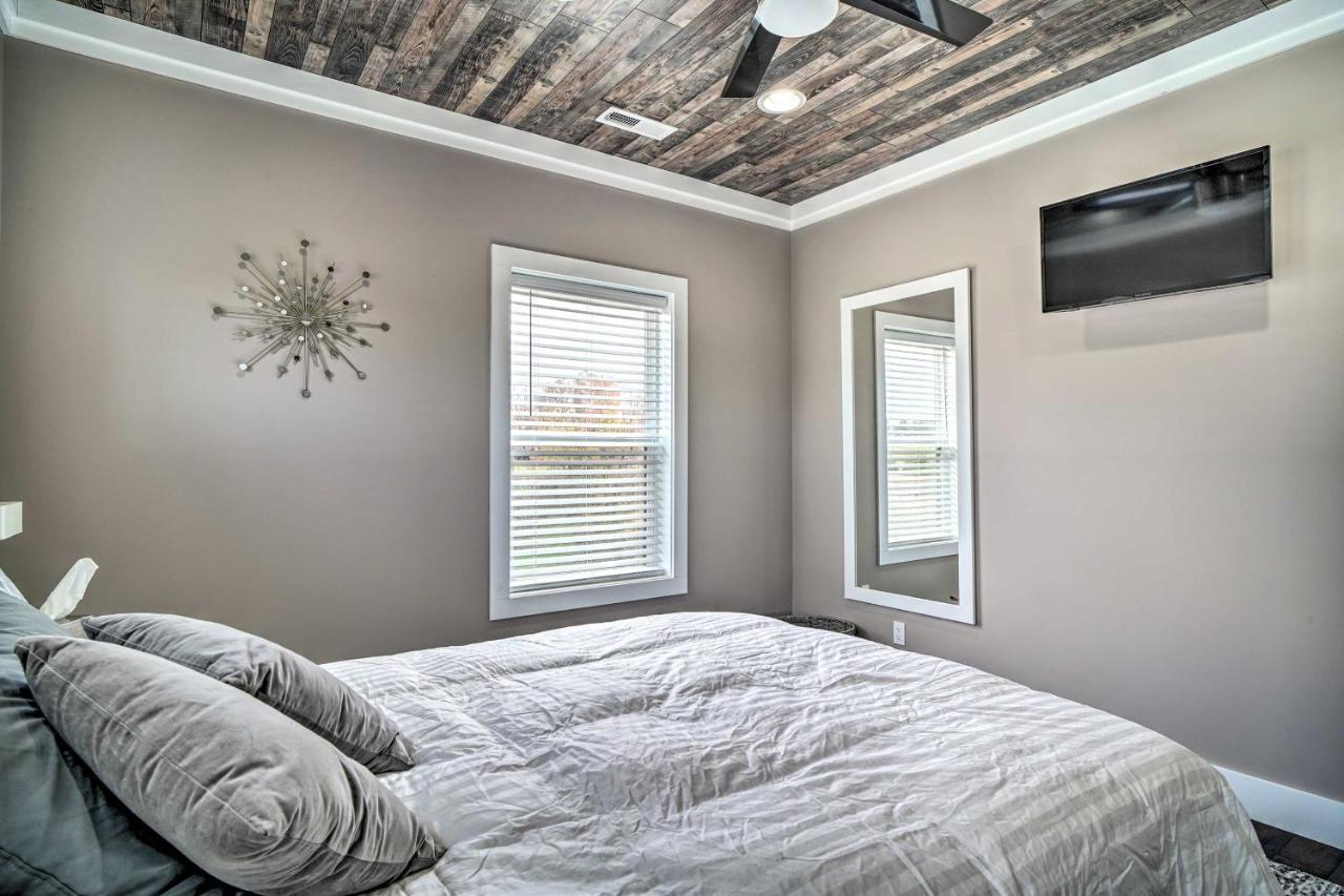 Spacious Sevierville Home With Hot Tub! ภายนอก รูปภาพ