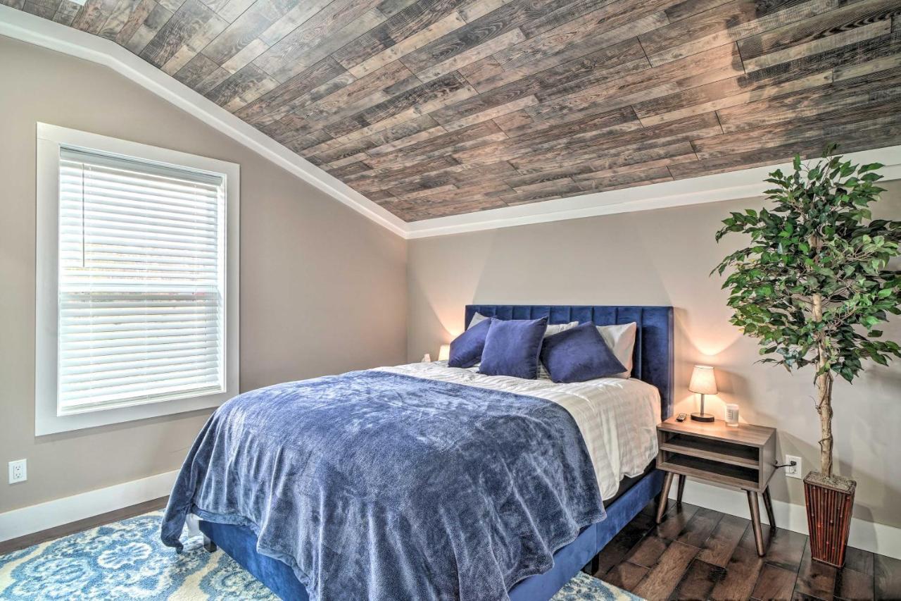 Spacious Sevierville Home With Hot Tub! ภายนอก รูปภาพ